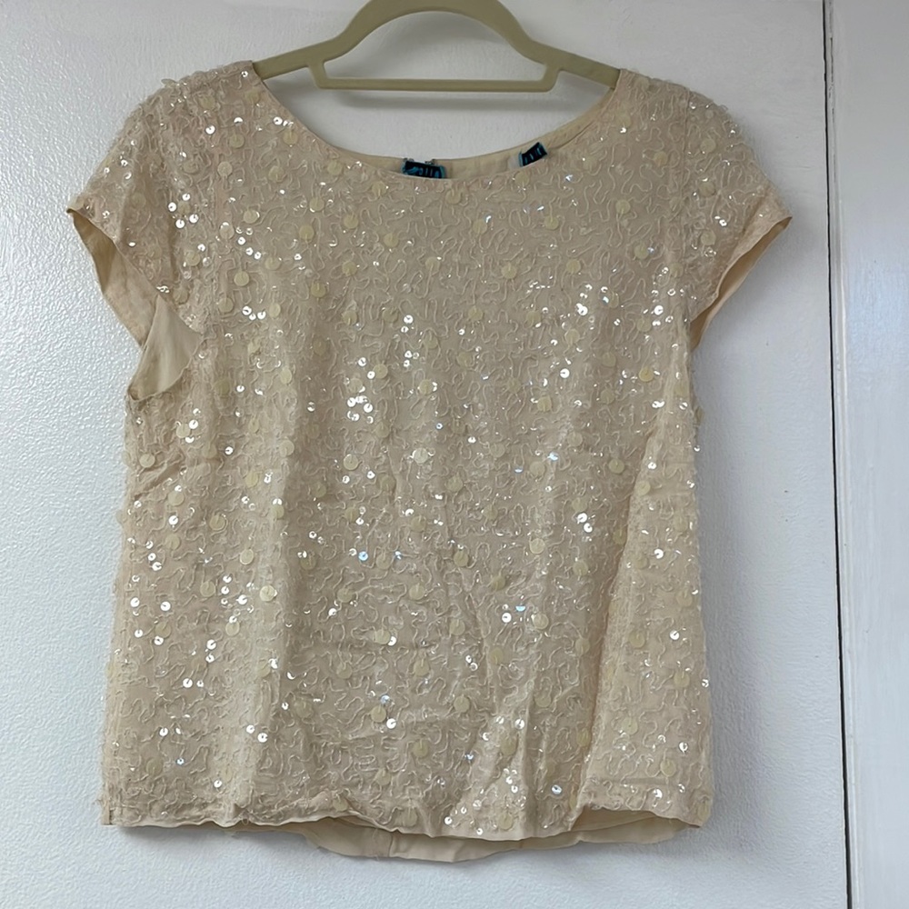 Alice + Olivia Cream Sequin Short-Sleeve Top